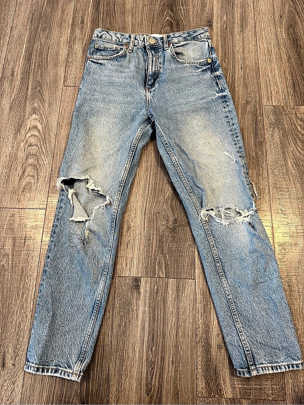 Zara Women's Straight Leg Distressed Jeans